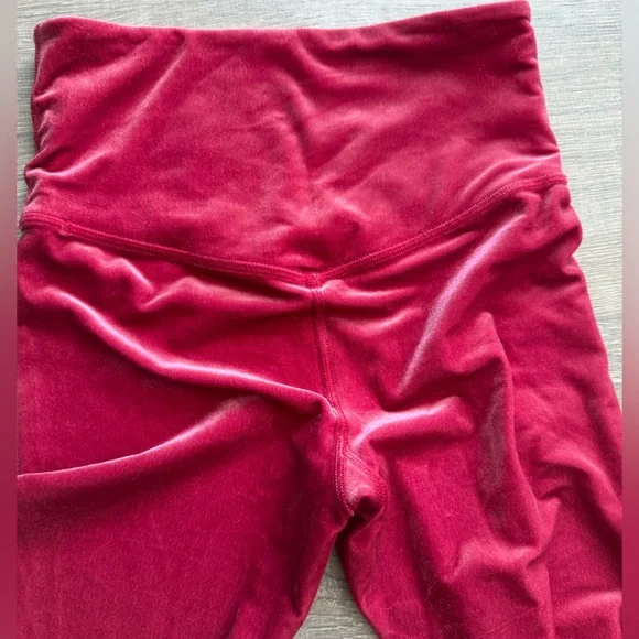 Athleta Women’s XXS Velvet Pinkish Red High-Waisted Leggings - Picture 3 of 7